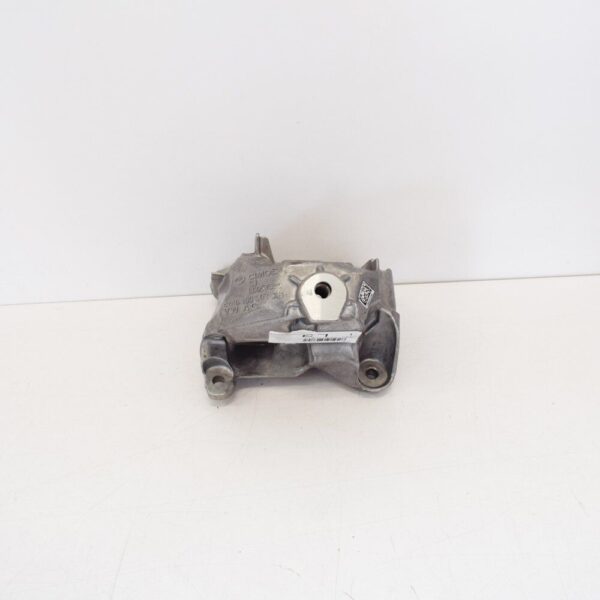 4M0199307CB - Audi Q7 4M Right Engine Bracket 4M0199307CB GENUINE NEW