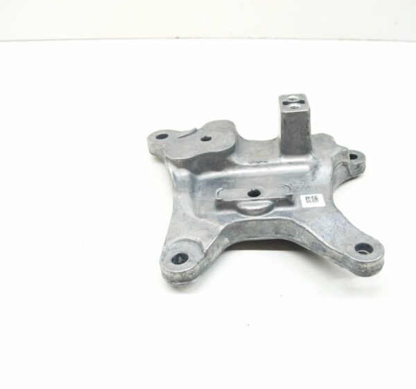 4M0399115P - NEW AUDI Q7 4M GEARBOX MOUNT BRACKET 4M0399115P