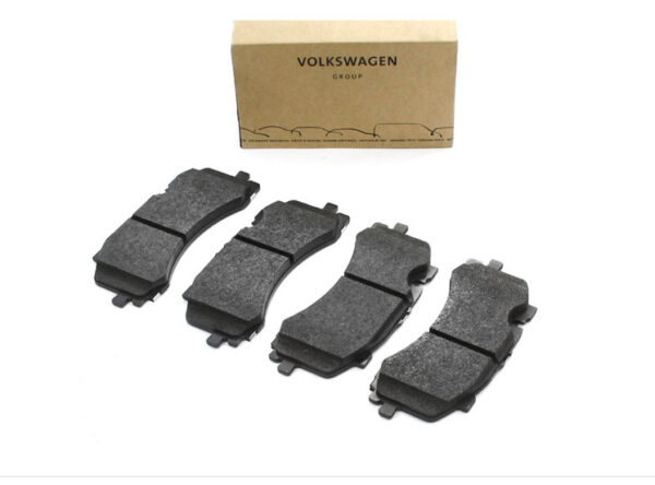 4M0698151BL - AUDI Q8 4MN  Front Brake Pads Set 4M0698151BL NEW GENUINE