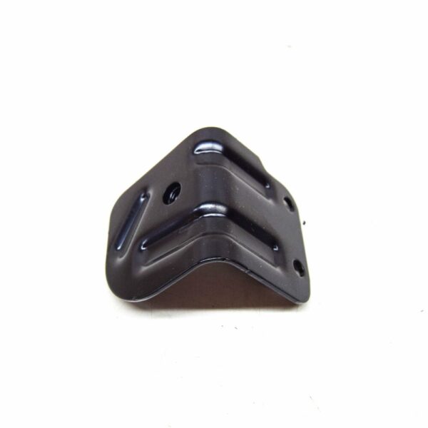 4M0802278B - NEW VW TOUAREG CR RIGHT LOCK CARRIER ANGLED BRACKET 4M0802278B ORIGINAL