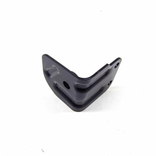 4M0802278B - NEW VW TOUAREG CR RIGHT LOCK CARRIER ANGLED BRACKET 4M0802278B ORIGINAL