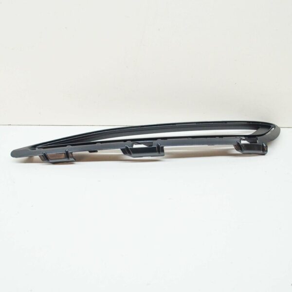 4M0807158A - NEW AUDI Q7 4MB 4MG AIR GUIDE 4M0807158A ORIGINAL