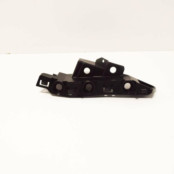 4M0807284B - NEW AUDI Q7 4M FRONT BUMPER RIGHT UPPER GUIDE BRACKET 4M0807284B ORIGINAL