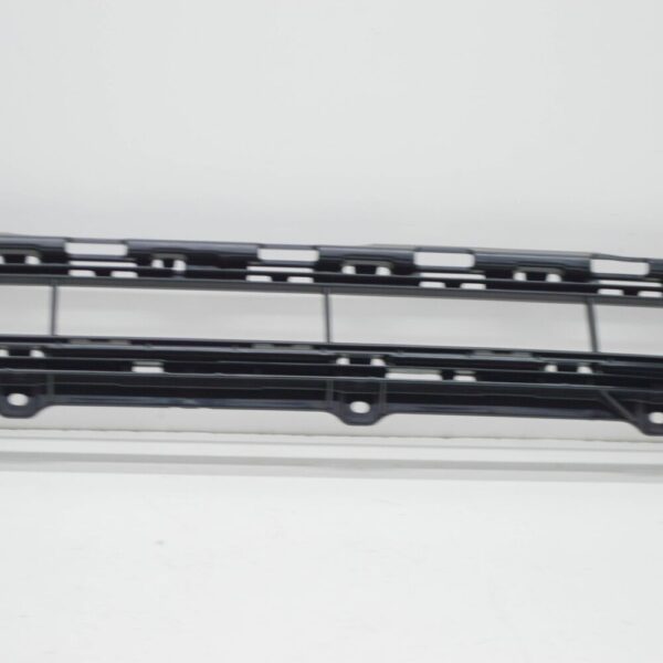 4M0807647E9B9 - NEW AUDI Q7 4M FRONT BUMPER LOWER CENTER GRILLE 4M0807647E9B9 ORIGINAL