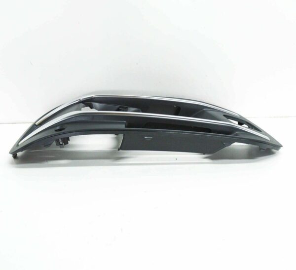 4M0807682AA4W3 - NEW AUDI Q7 4M FRONT BUMPER RIGHT FOG LIGHT GRILLE COVER 4M0807682AA4W3