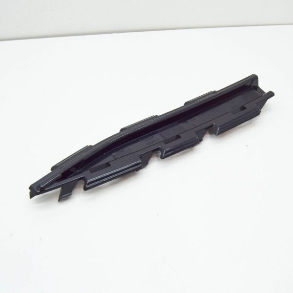 4M0807749C - Audi Q7 4M end cap for front bumper right 4M0807749C, original part