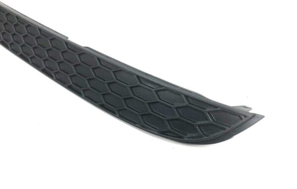 4M0807834 - NEW AUDI Q7 REAR S LINE BUMPER DIFFUSER INSERT TRIM 4M0807834 ORIGINAL