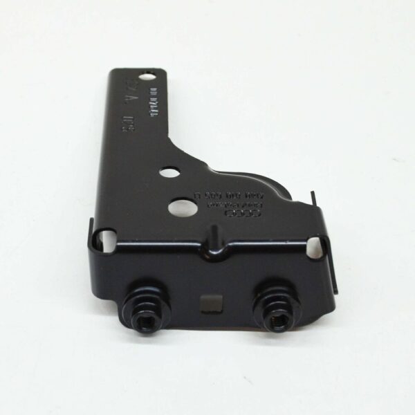 4M0810685B - NEW AUDI Q7 4M LEFT LOWER QUARTER PANEL APERTURE BRACKET 4M0810685B ORIGINAL