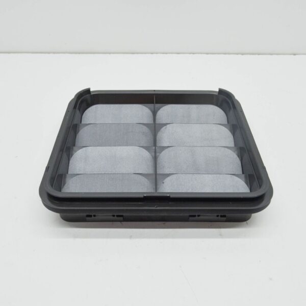 4M0819181B - NEW AUDI Q7 4M REAR QUARTER PANEL VENT GRILLE 4M0819181B ORIGINAL