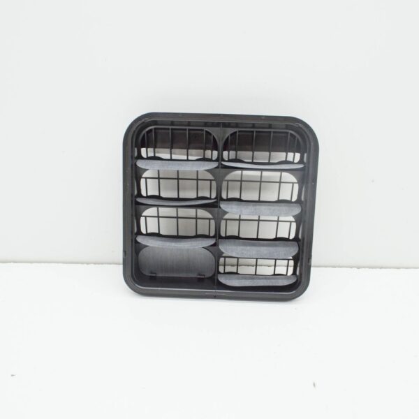 4M0819181B - NEW AUDI Q7 4M REAR QUARTER PANEL VENT GRILLE 4M0819181B ORIGINAL