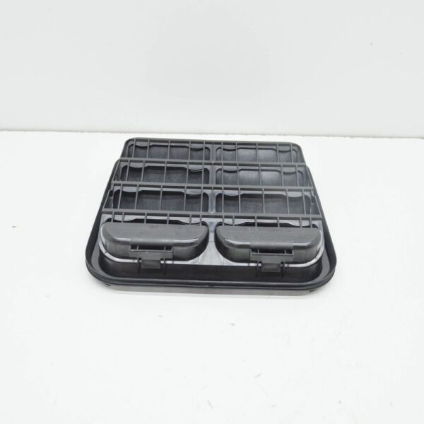 4M0819181B - NEW AUDI Q7 4M REAR QUARTER PANEL VENT GRILLE 4M0819181B ORIGINAL