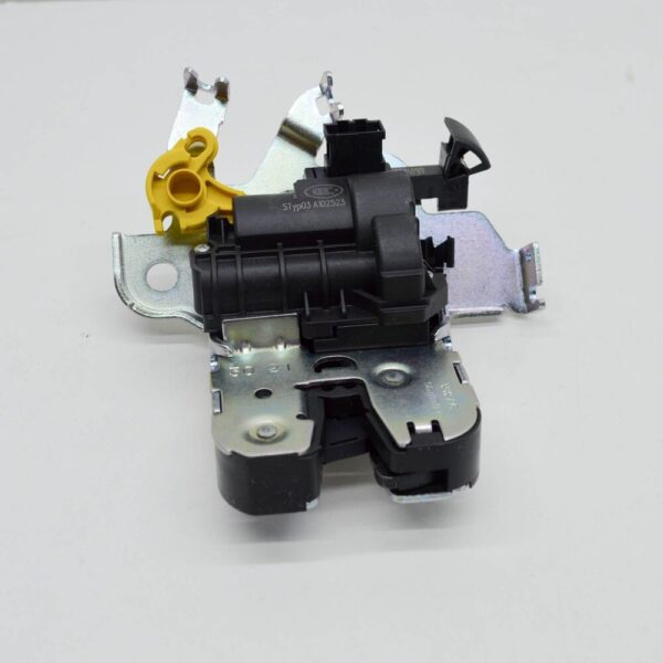 4M0827506D - NEW AUDI Q7 4M REAR LID LOCK 4M0827506D