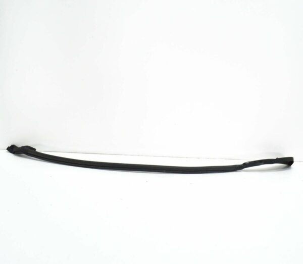 4M0839717D - NEW AUDI Q7 4M REAR LEFT DOOR SEALING RUBBER 4M0839717D