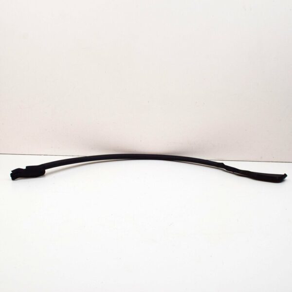 4M0839718D - NEW AUDI Q7 4M REAR RIGHT DOOR OUTER SEAL 4M0839718D