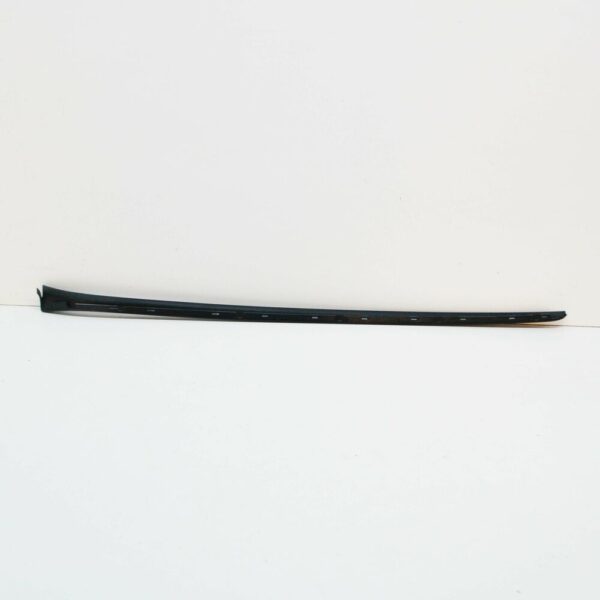 4M0854328B01C - NEW AUDI Q7 4M FRONT RIGHT WINDSHIELD WATER DEFLECTOR TRIM 4M0854328B01C