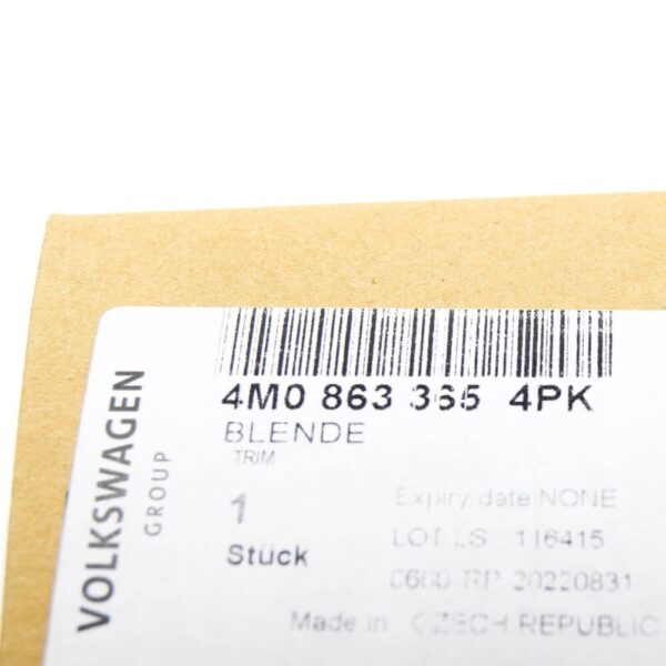 4M08633654PK - AUDI Q7 4M Boot Compartment Switches Trim 4M08633654PK NEW