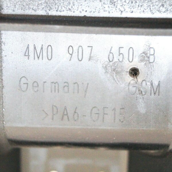 4M0907650B - Audi Q7 4M Control Unit ECU Mount 4M0907650B 2017 NEW REAL