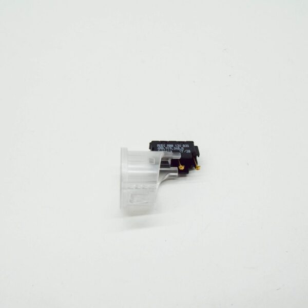 4M0919340A - NEW AUDI Q7 4M 12 VOLT ACCESSORY POWER OUTLET HOUSING 4M0919340A ORIGINAL
