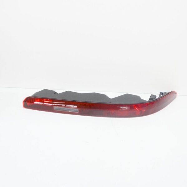 4M0945096A - Audi Q7 4M rear right bumper lower taillight 4M0945096A NEW ORIGINAL