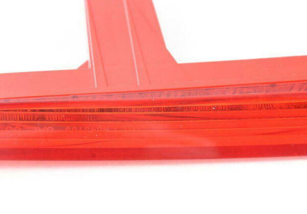 4M0945097 - NEW AUDI Q7 4M REAR CENTER HIGH MOUNT STOP LIGHT 4M0945097 ORIGINAL