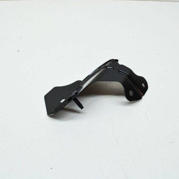 4M8035526 - New Audi Q8 Front Right Antenna Mount 4M8035526 Genuine