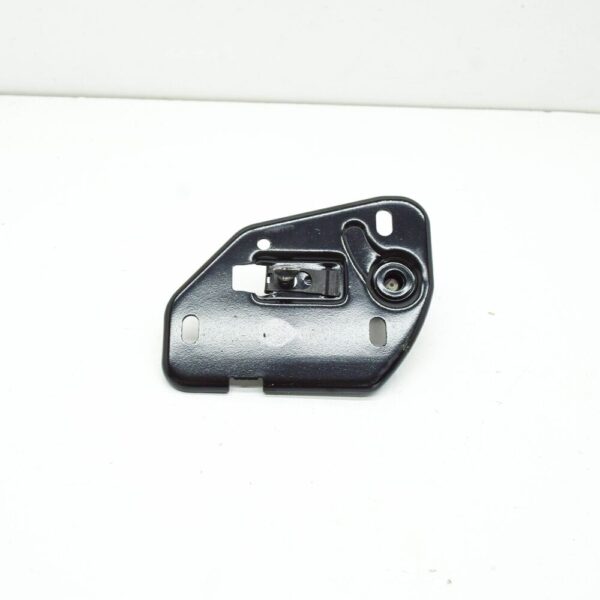 4M8823186D - AUDI Q8 4MN Front Right Bonnet Safety Latch 4M8823186D NEW GENUINE
