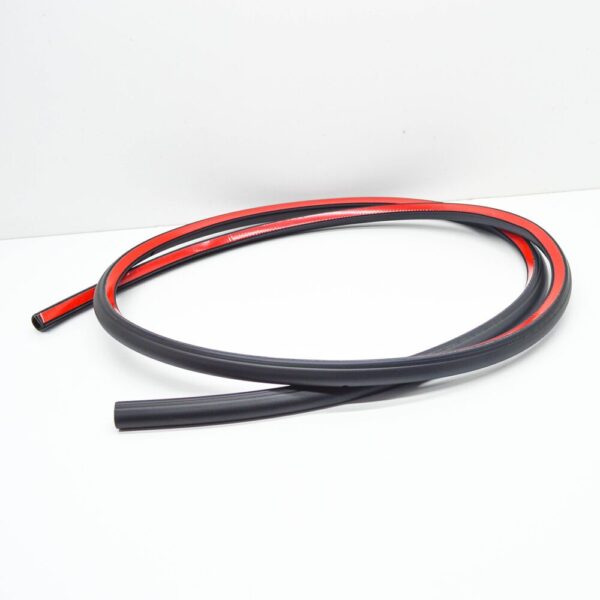 4M8837911 - NEW AUDI Q8 4MN FRONT OUTER DOOR SEAL RUBBER 4M8837911