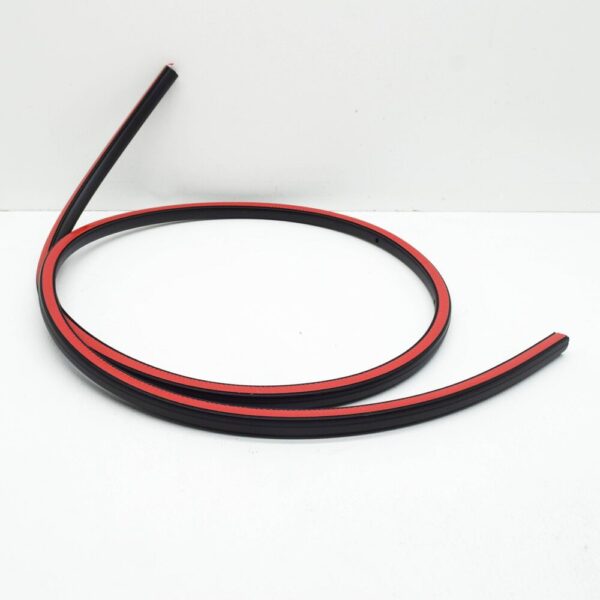 4M8839911 - NEW AUDI Q8 4MN REAR LEFT OUTSIDE DOOR SEAL RUBBER 4M8839911 ORIGINAL