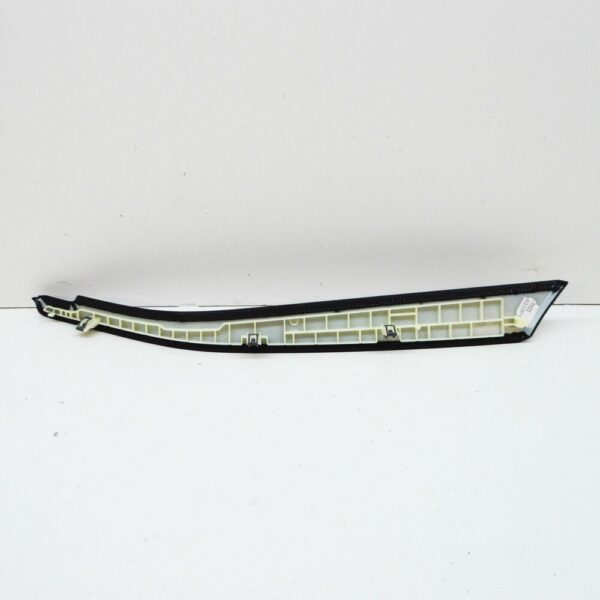 4M8853216YW5 - NEW AUDI Q8 REAR RIGHT D-PILLAR TRIM 4M8853216YW5