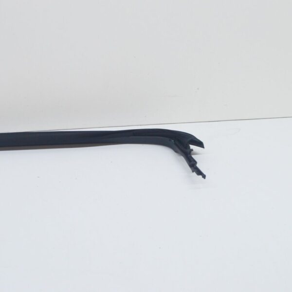 4M8877651 - AUDI Q8 4MN Sunroof Wind Deflector 4M8877651A NEW