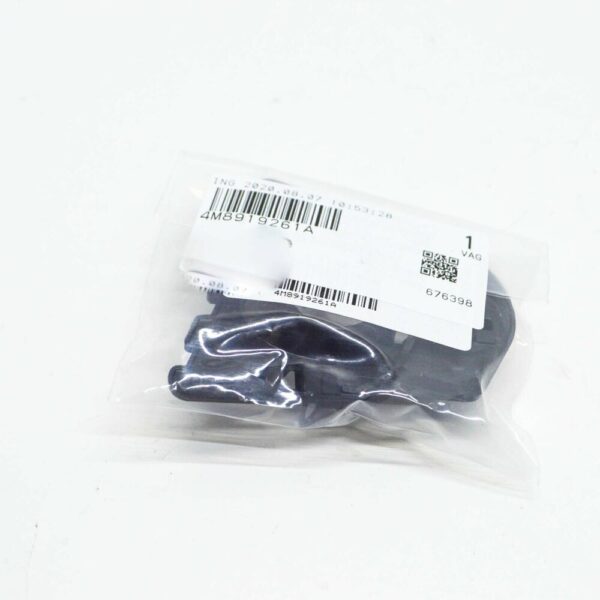 4M8919261A - NEW AUDI Q8 FRONT LEFT OUTER PARKING AID SENSOR BRACKET 4M8919261A ORIGINAL
