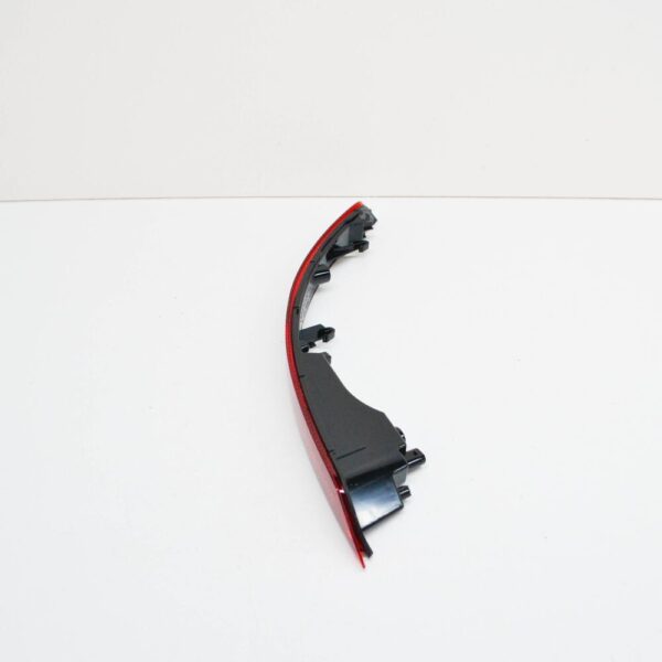4M8945702 - NEW AUDI Q8 4MN REAR RIGHT BUMPER REFLECTOR 4M8945702 ORIGINAL