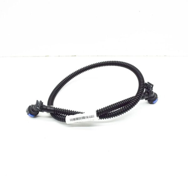 4M8955972 - NEW AUDI Q8 4MN HEADLIGHT WASHER NOZZLE PIPE 4M8955972 ORIGINAL