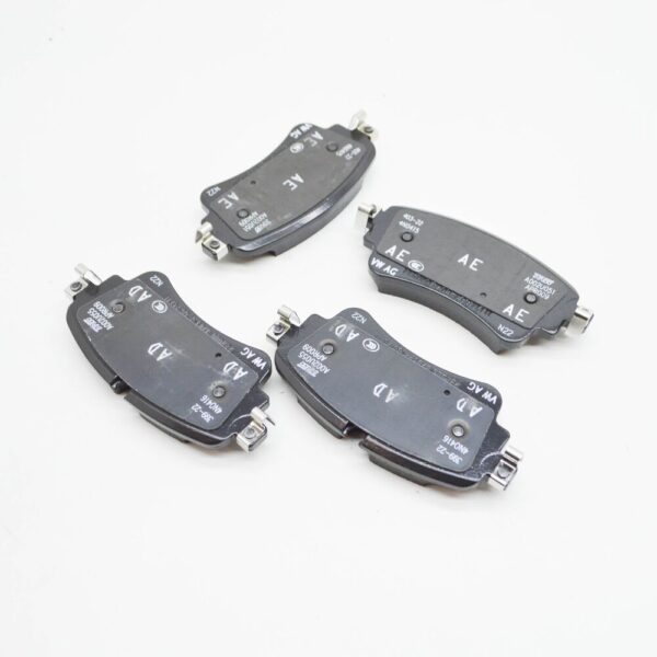 4N0698451J - NEW AUDI A6 C8 REAR BRAKE PADS SET 4N0698451J