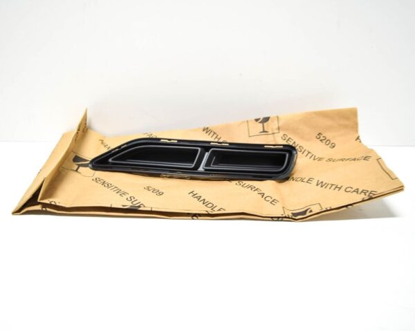 4N0807363B - Audi A8 4N D5 rear bumper left locking element 4N0807363B NEW REAL