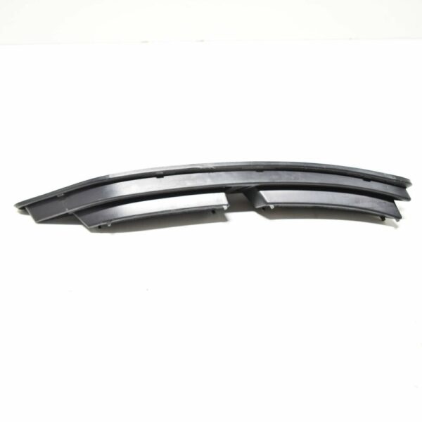 4N0807364B - NEW AUDI A8 4N REAR BUMPER RIGHT CLOSING ELEMENT 4N0807364B