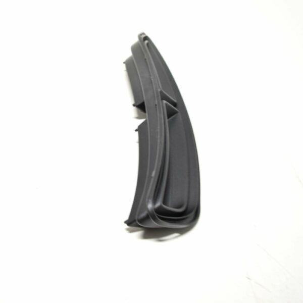 4N0807364B - NEW AUDI A8 4N REAR BUMPER RIGHT CLOSING ELEMENT 4N0807364B