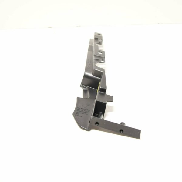 4N0807630A - NEW AUDI A8 4N D5 FRONT RIGHT BUMPER BRACKET PLATE STRIKER 4N0807630A ORIGINAL
