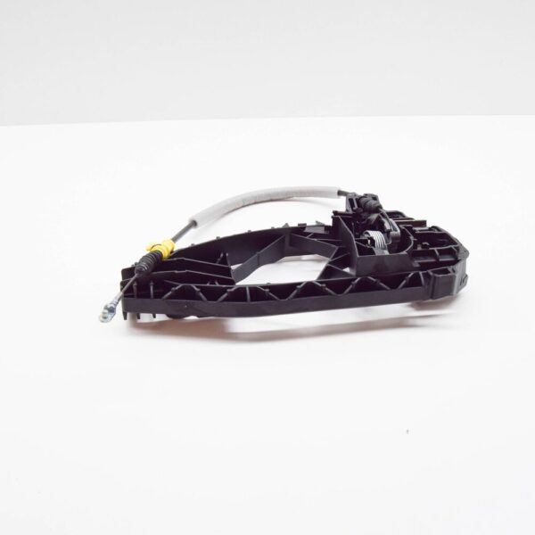 4N0837811B - Audi Q8 4mn Front Left Door Handle Mounting Bar RHD 4N0837811B NEW GENUINE