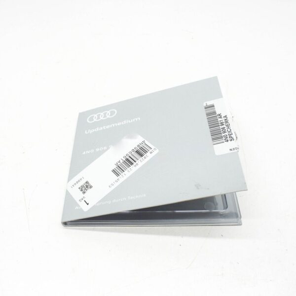 4N0906961AR - NEW AUDI A8 4H SD CARD 4N0906961AR
