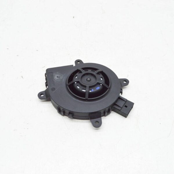 4N0963575A - NEW AUDI Q5 FY TEMPERATURE CONTROLLED SEAT BLOWER MOTOR 4N0963575A ORIGINAL