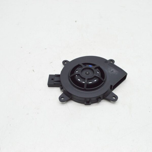 4N0963575A - NEW AUDI Q5 FY TEMPERATURE CONTROLLED SEAT BLOWER MOTOR 4N0963575A ORIGINAL