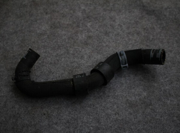 4S0121545C - NEW AUDI R8 4S LEFT LOWER ENGINE COOLANT HOSE 4S0121545C ORIGINAL