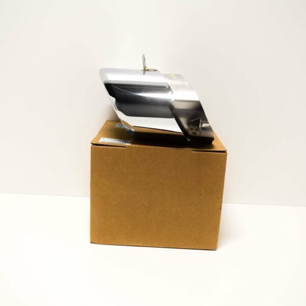 4S0251238C - NEW AUDI R8 4S RIGHT REAR EXHAUST TAIL PIPE CHROME TRIM TIP 4S0251238C ORIGINAL