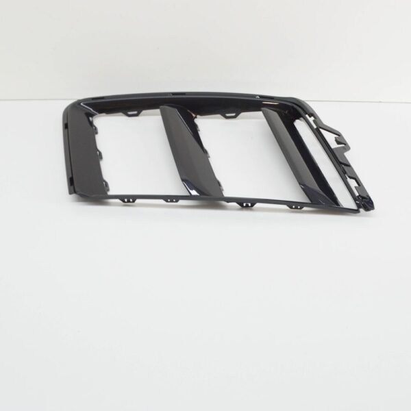 4S0807682ARN4 - NEW AUDI R8 4S FRONT BUMPER RIGHT SIDE GRILLE FRAME 4S0807682ARN4 ORIGINAL