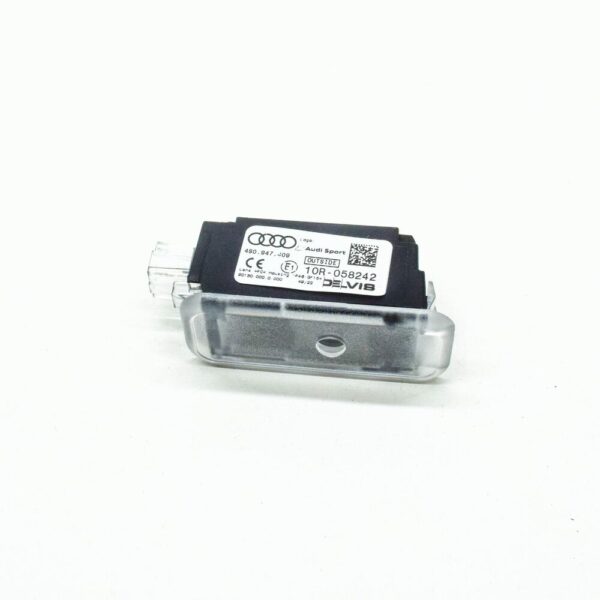 4S0947409 - NEW AUDI TT FV3 SPORT LED LEFT ENTRY LIGHTING DOOR LIGHTING 4S0947409 ORIGINAL
