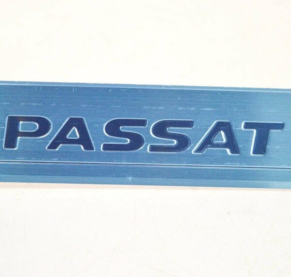 561853537TF9 - NEW VOLKSWAGEN PASSAT B8 FRONT SILL PLATE 2PCS 561853537TF9 ORIGINAL