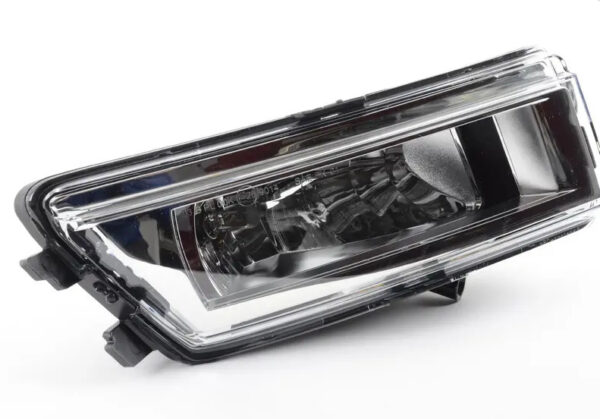 561941700B - NEW VOLKSWAGEN PASSAT B8 FRONT RIGHT HALOGEN FOG LIGHT 561941700B ORIGINAL