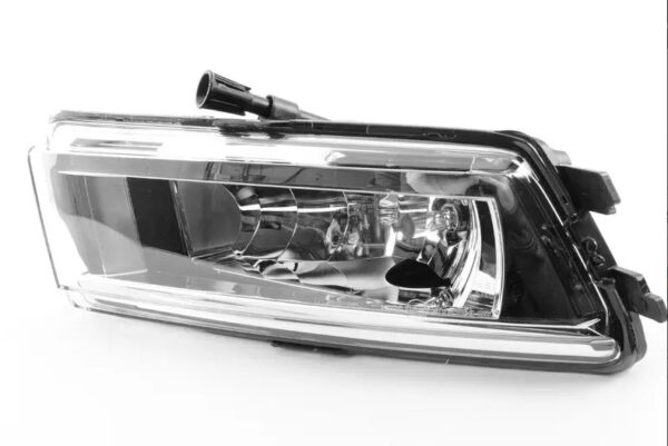 561941700B - NEW VOLKSWAGEN PASSAT B8 FRONT RIGHT HALOGEN FOG LIGHT 561941700B ORIGINAL