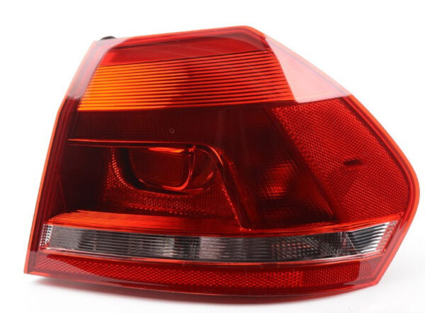 561945096H - NEW VOLKSWAGEN PASSAT B7 REAR RIGHT TAILLIGHT 561945096H ORIGINAL